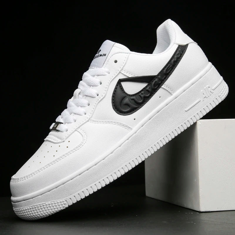 Moda sapatos masculinos de couro legítimo 2025 nova tendência coreana sapatos versáteis e antigos sola branca grossa esportes e lei