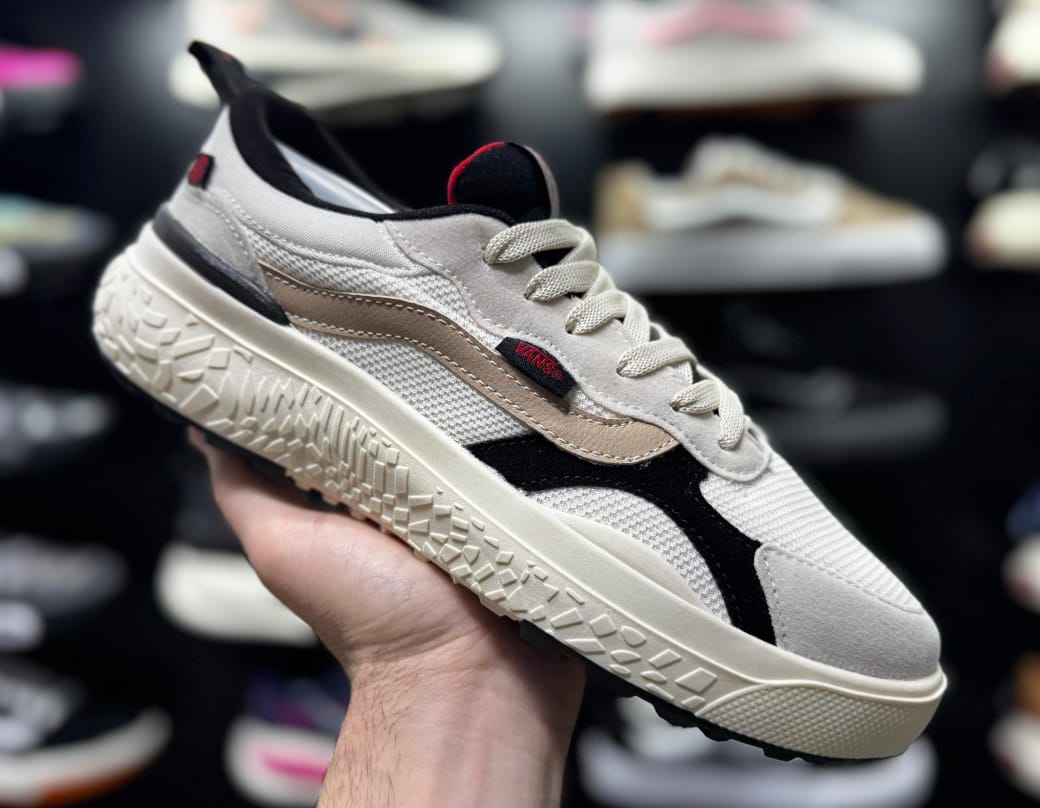 Vans UltraCush Terrain Sneakers